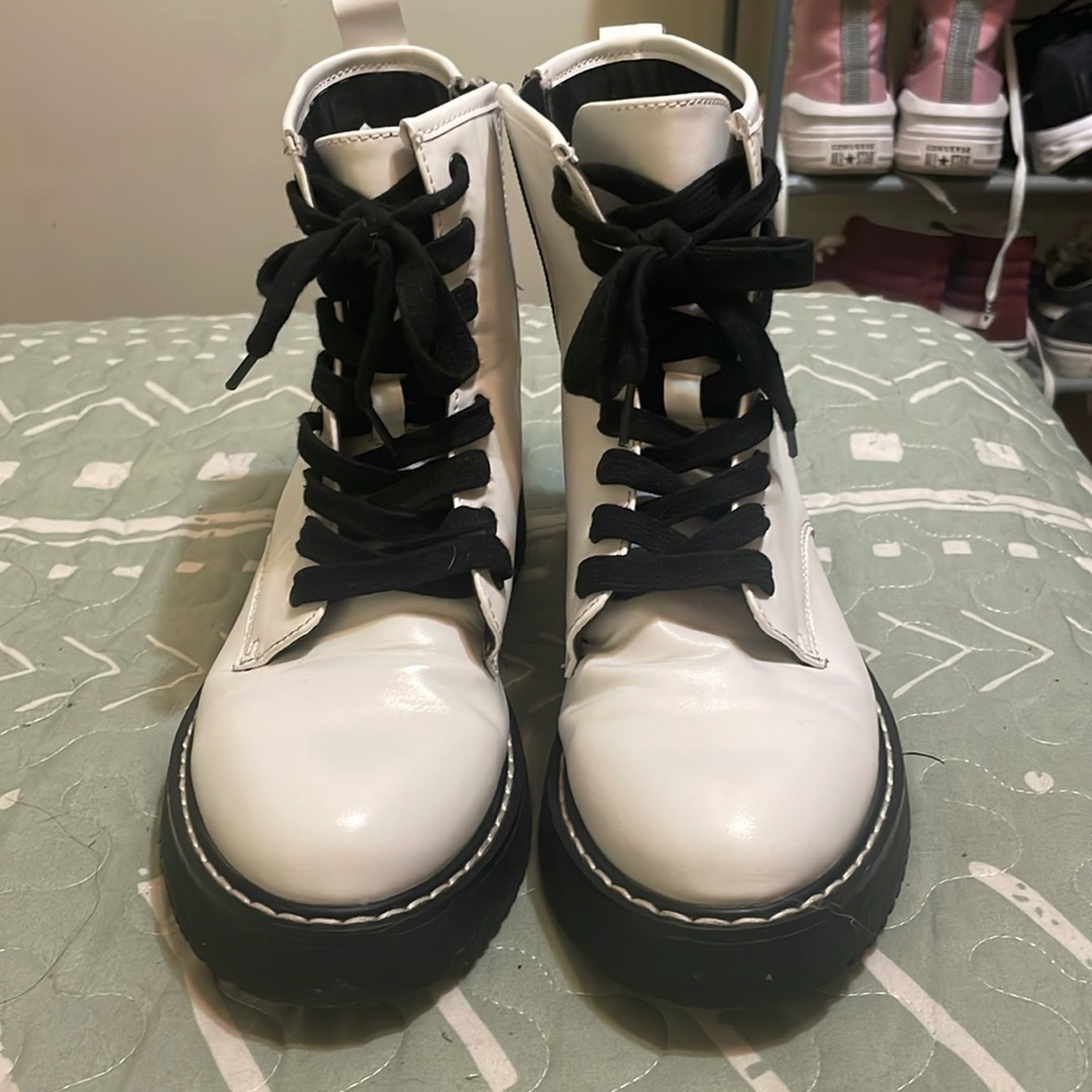 Madden Girl Boots